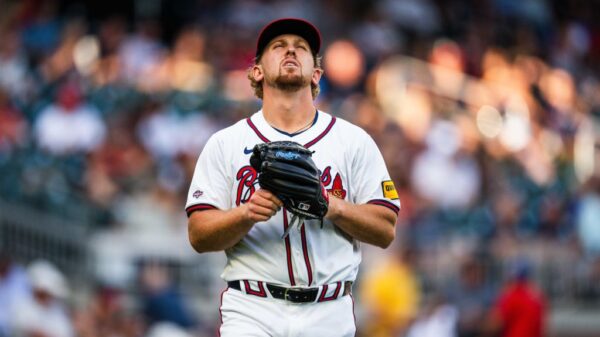 泰国羽球超级300赛｜钦兴组合16强硬碰印尼强敌 艾迪尔吉苏娜无缘单打8强.